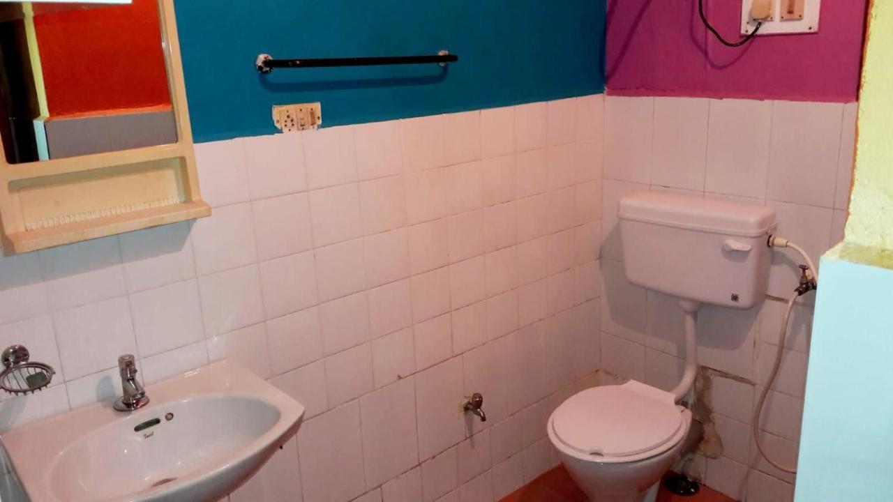 Honey Palace Homestay Madikeri Kültér fotó